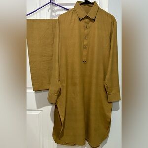 Brown Long Sleeve Button-Up Shirt